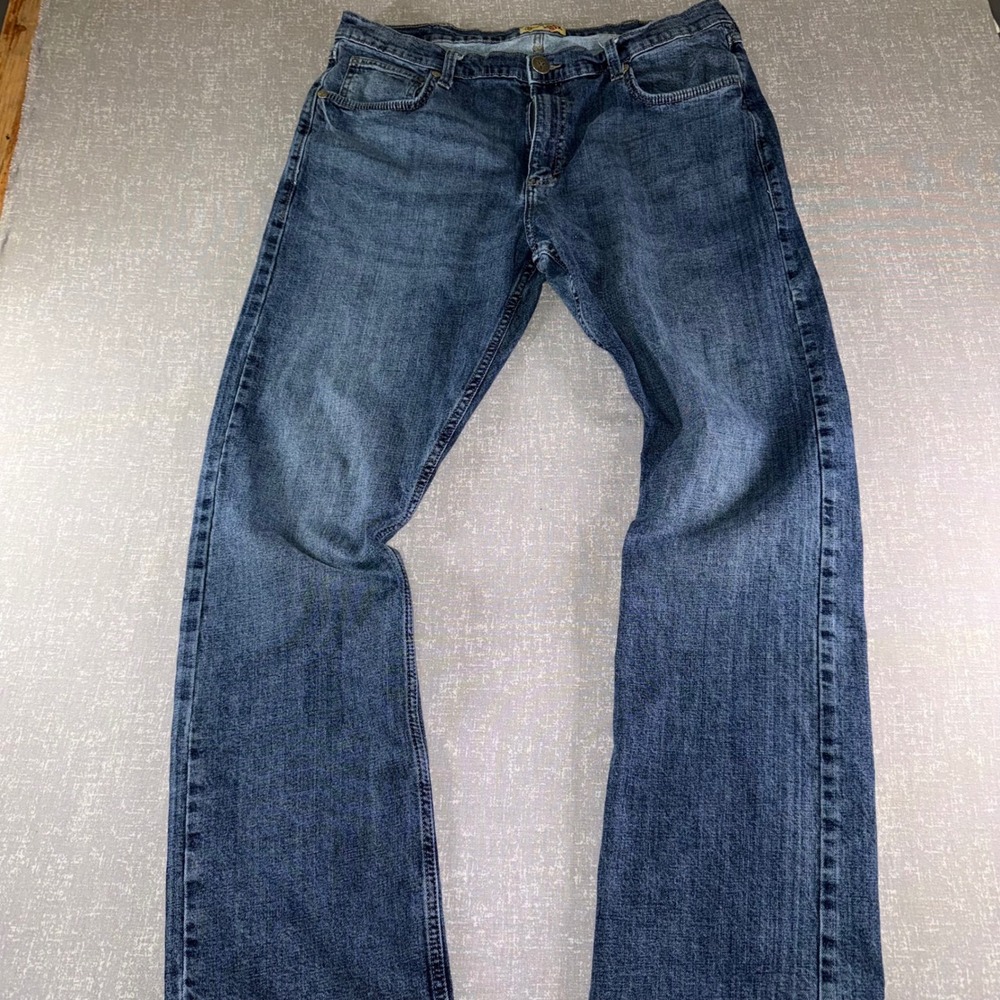 Wrangler 20X Style 42 Vintage Boot Blue Denim Jeans Mens 36x32 Medium Wash - Picture 2 of 13